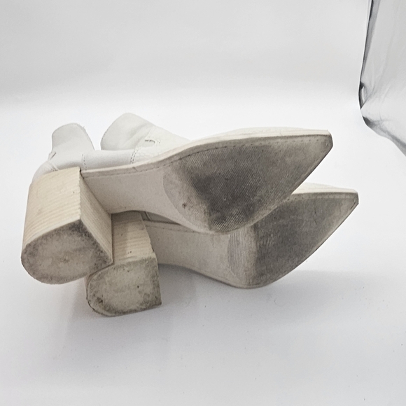 Steve Madden Chaya Bone Heeled Bootie Ivory Size 9 Pointy Toe Chunky Heel - Picture 11 of 11